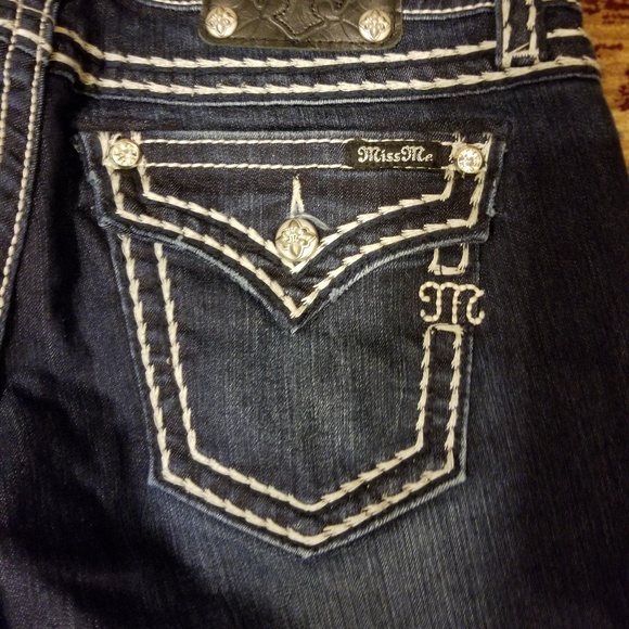 Miss Me Denim - NWOT Miss Me skinny jeans